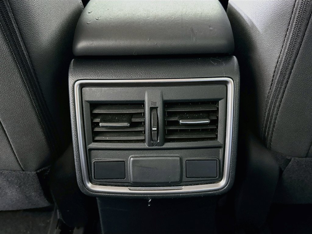 Used 2019 Subaru Forester Premium AWD/4WD image 25