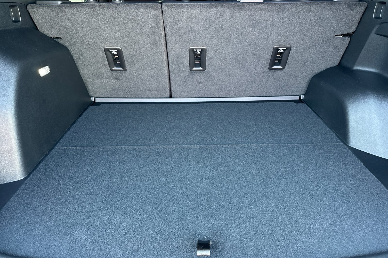 New 2026 GMC Terrain AT4 w/ Technology Package II AWD/4WD image 16