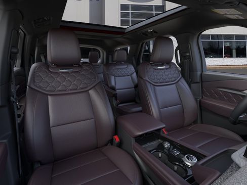 New 2026 Ford Explorer Platinum w/ LUX Leather Package AWD/4WD image 10