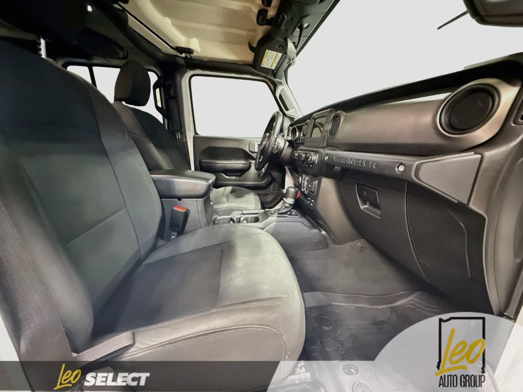 Used 2021 Jeep Wrangler Unlimited Sport AWD/4WD image 28