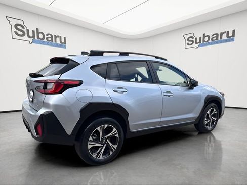 Used 2025 Subaru Crosstrek 2.0i Premium AWD/4WD image 7