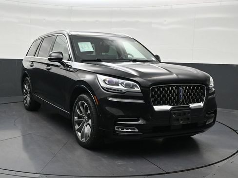 Used 2021 Lincoln Aviator Grand Touring w/ Equipment Group 301A AWD/4WD image 8