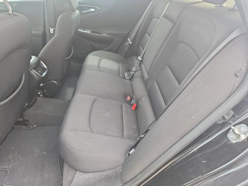Used 2020 Chevrolet Malibu LT FWD image 33