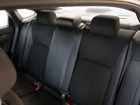 Used 2023 Honda Civic Sport image 16