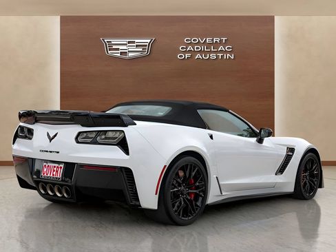 Used 2017 Chevrolet Corvette Z06 RWD image 4