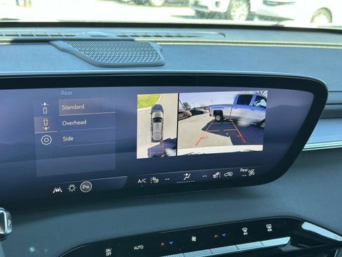 New 2025 Buick Enclave Sport Touring w/ Power Package image 4