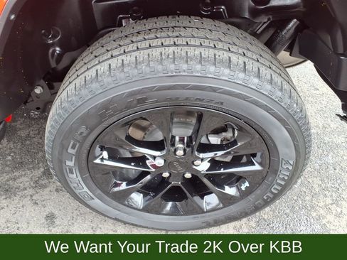 Used 2021 Jeep Wrangler Unlimited Sahara image 15