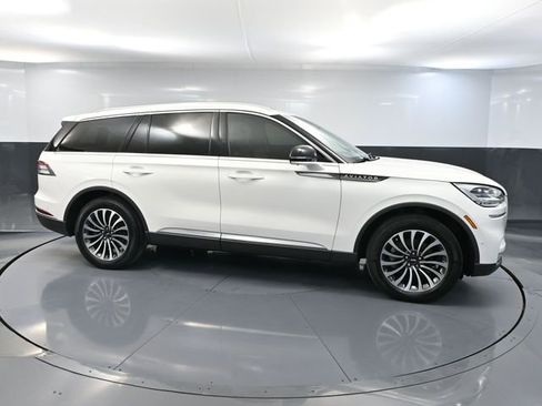 Used 2023 Lincoln Aviator Reserve w/ Equipment Group 201A image 4