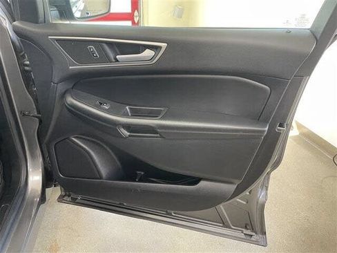 Used 2021 Ford Edge SEL w/ Convenience Package AWD/4WD image 21