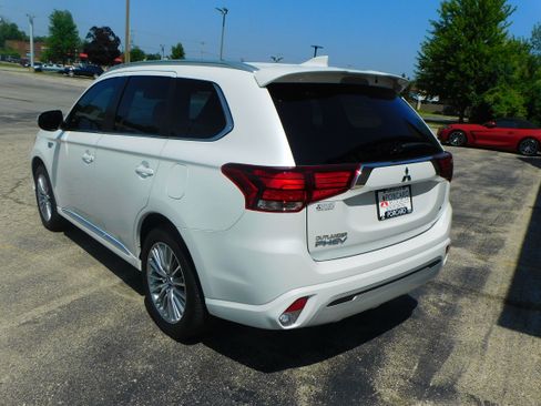 Used 2022 Mitsubishi Outlander SEL image 5