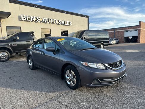 Used 2015 Honda Civic LX image 4