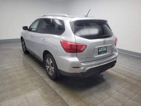 Used 2017 Nissan Pathfinder SV w/ SV Cold Weather Package AWD/4WD image 3