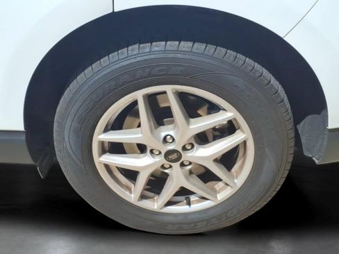 Used 2024 Ford Edge SEL AWD/4WD image 29