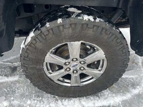 Used 2019 Ford F150 XLT w/ Equipment Group 301A Mid image 28