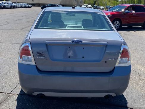 Used 2007 Ford Fusion SE FWD image 12