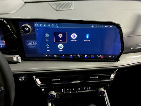 New 2026 Chevrolet Traverse LT w/ Enhanced Driving Package image 26