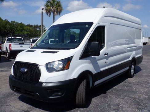 Used 2023 Ford Transit 250 148 High Roof Extended w/ Load Area Protection Package image 20