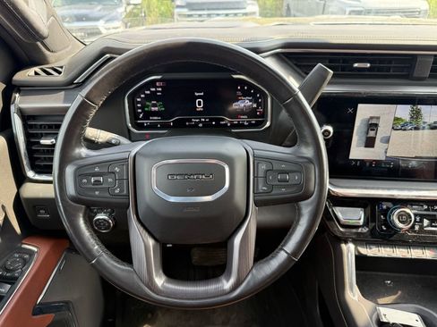 Used 2024 GMC Sierra 2500 Denali Ultimate w/ Max Trailering Package AWD/4WD image 8