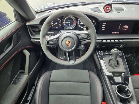 Used 2024 Porsche 911 GT3 RWD image 14
