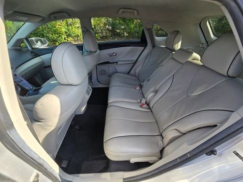 Used 2013 Toyota Venza image 12