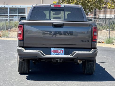 New 2026 RAM 1500 Express AWD/4WD image 4