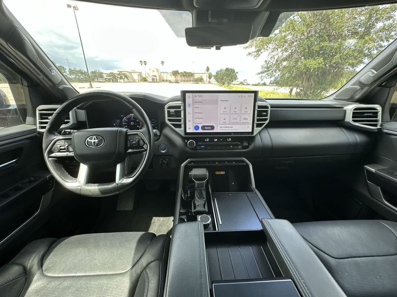 Used 2022 Toyota Tundra Platinum w/ Advanced Package RWD image 15