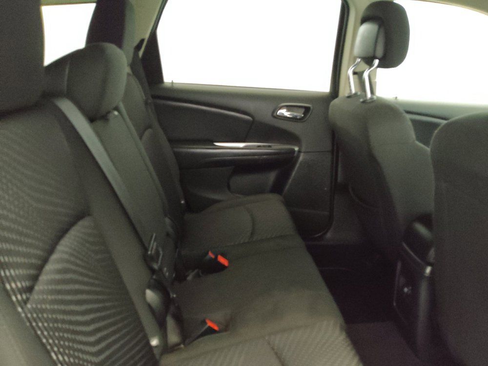 Used 2018 Dodge Journey SE FWD image 19