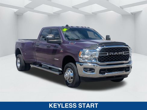 Used 2024 RAM 3500 Big Horn AWD/4WD image 3
