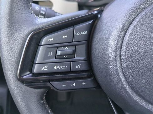 Used 2025 Subaru Forester Premium image 29