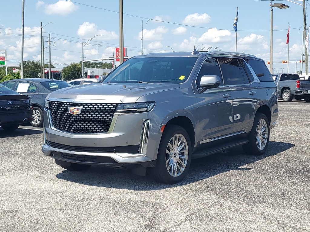 Used 2021 Cadillac Escalade Premium Luxury RWD image 2