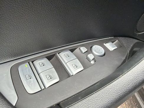 Used 2024 BMW X3 xDrive30i AWD/4WD image 12