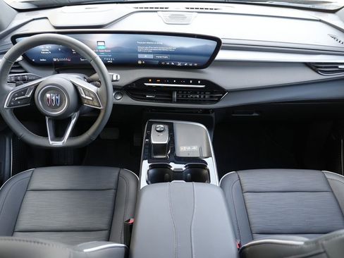 Used 2026 Buick Enclave Sport Touring image 2