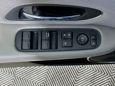 Used 2016 Honda HR-V EX image 20