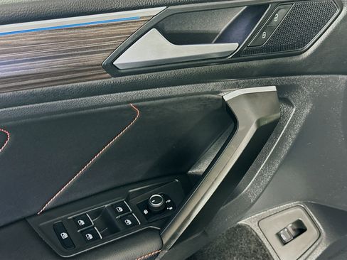 Used 2024 Volkswagen Tiguan Wolfsburg Edition image 15