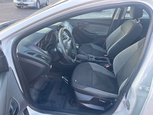 Used 2014 Ford Focus S image 9