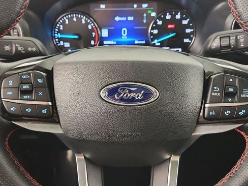 Used 2022 Ford Explorer ST-Line w/ Class IV Trailer Tow Package image 11