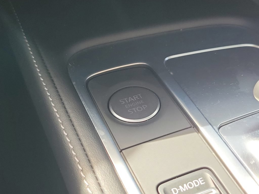 Used 2025 INFINITI QX60 Pure FWD image 23