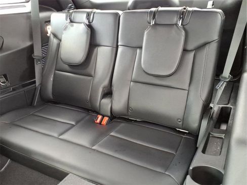 Used 2020 Ford Explorer XLT w/ Equipment Group 202A image 21