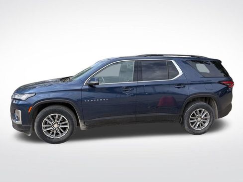 Used 2023 Chevrolet Traverse LT FWD image 3