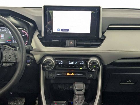 Certified 2025 Toyota RAV4 XLE w/ Convenience Package AWD/4WD image 41