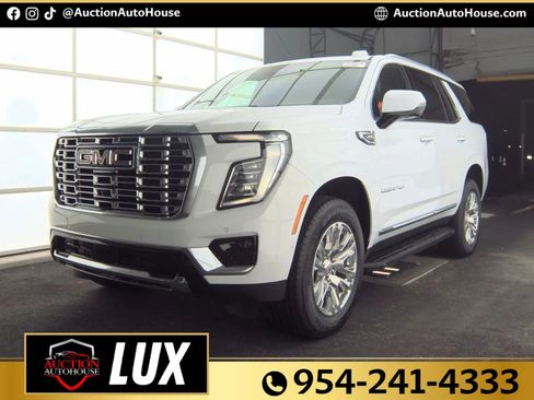 Used 2025 GMC Yukon Denali image 1
