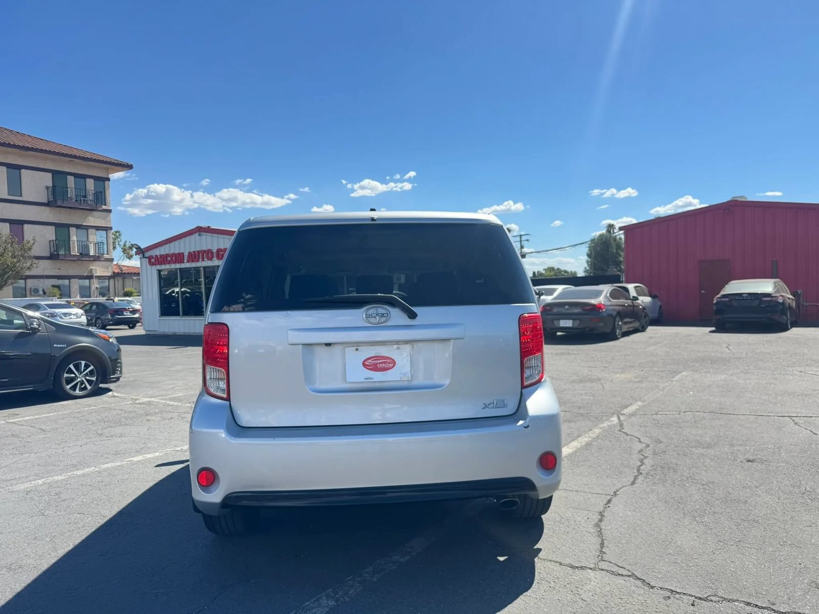 Used 2015 Scion xB FWD image 6