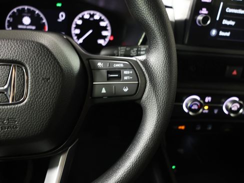 Used 2026 Honda CR-V LX image 17