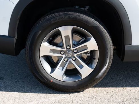 Used 2025 Honda Pilot EX-L image 7