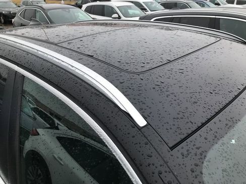 Used 2024 BMW X3 xDrive30i image 3