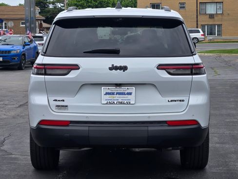 Used 2025 Jeep Grand Cherokee L Limited w/ Luxury Tech Group II AWD/4WD image 14