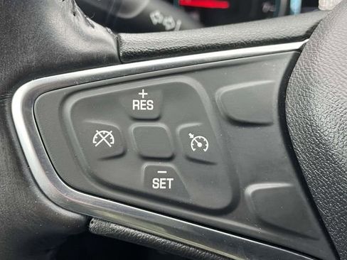 Certified 2018 Chevrolet Equinox Premier image 24