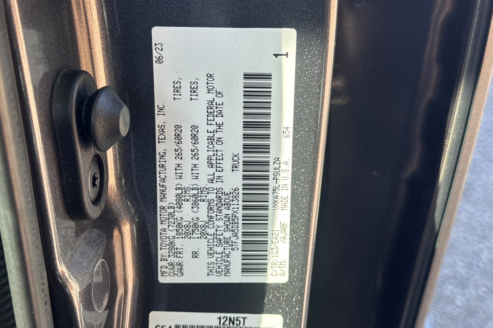 Used 2023 Toyota Tundra Limited AWD/4WD image 28