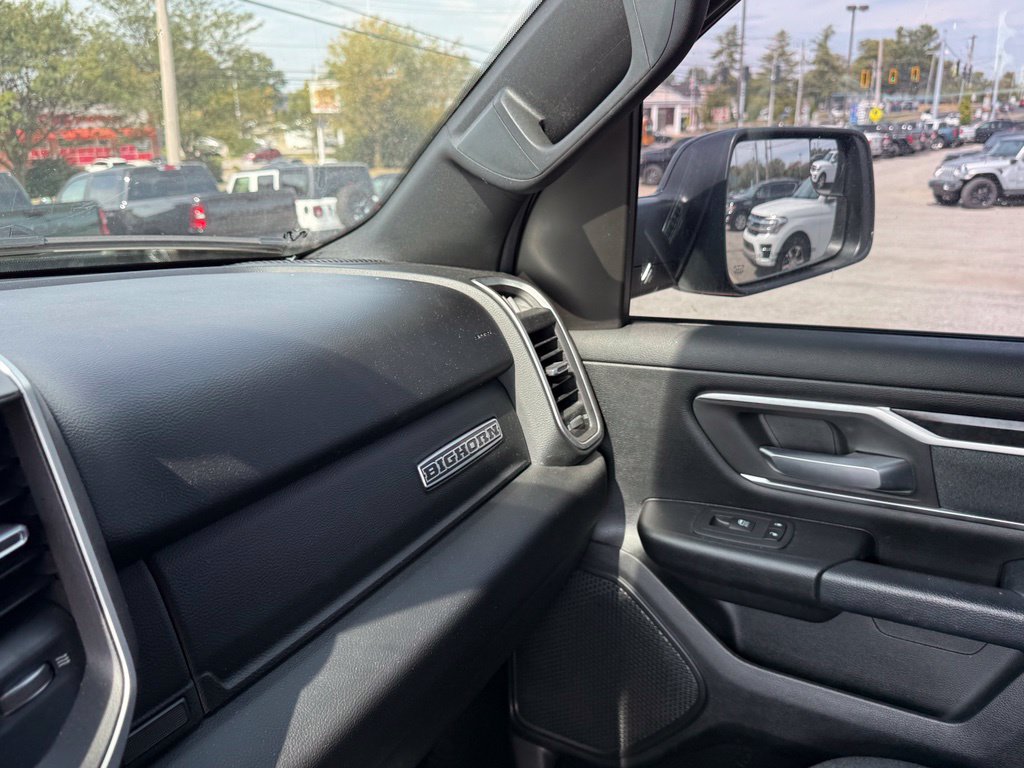 Used 2020 RAM 1500 Big Horn AWD/4WD image 23