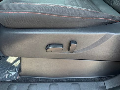 Used 2024 Nissan Frontier Pro-X RWD image 5